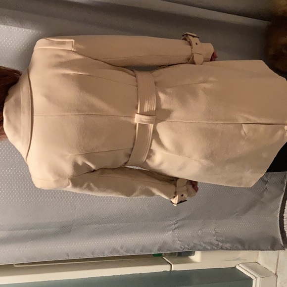 Womans Wool Coat - Picture 2 of 7